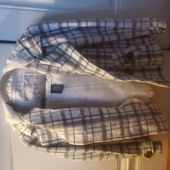 Top coat - Picture 3 of 7